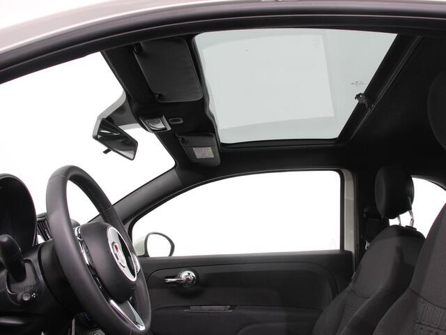 Fiat 500 1.0 Hybrid Dolcevita Finale Panorama dak Airco Cruise Control Navigatie Apple Carplay/Android Auto Dab Digitale Cockpit Parkeer Sensoren Lichtmetalen Velgen 16" Led