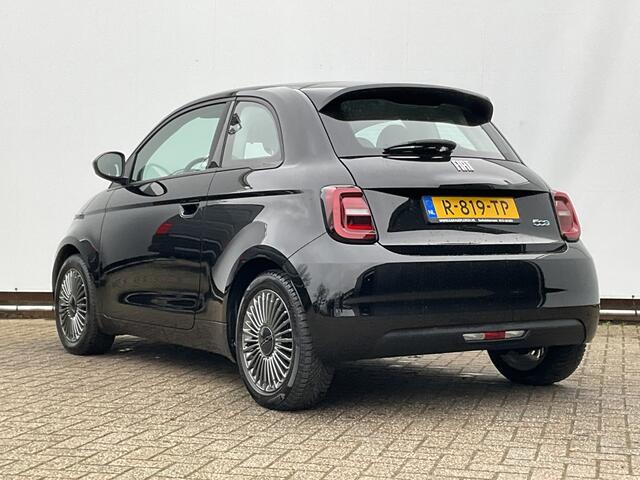 Fiat 500 Icon 42 kWh SOH 93% Carplay Cruise Clima Led Digitaal NL-Auto Voll.Onderhouden!