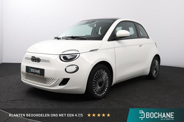 Fiat 500 Icon 42 kWh |1e Eigenaar| Fietshaak | Panoramadak | Pack Winter |