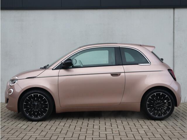 Fiat 500 1.0 Hybrid La Prima | Boek nu uw Proefrit