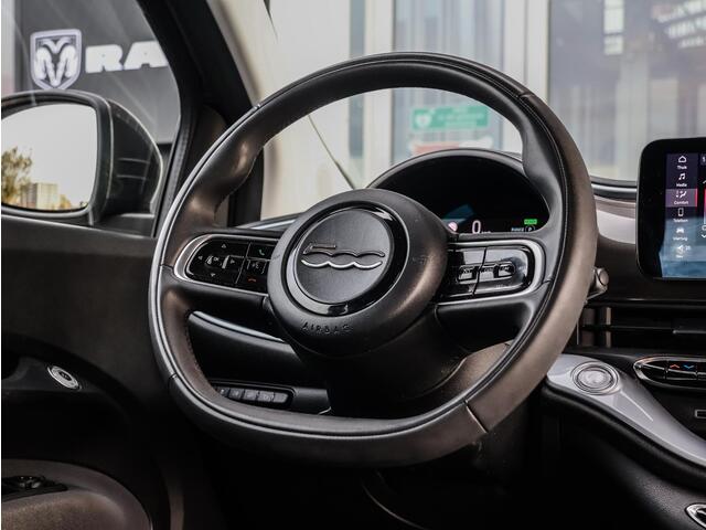 Fiat 500 Icon 42 kWh | Full LED | Navi |