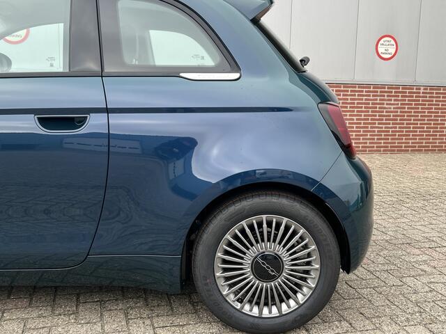 Fiat 500 1.0 Hybrid Torino | Limited Edition | Led | Carplay | PDC | 16"