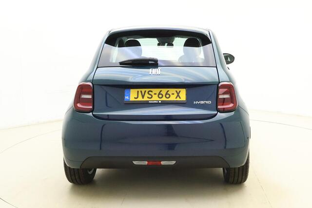 Fiat 500 1.0 Hybrid Torino Launch Edition | Navigatie via Carplay | Climate control | DEMO | Lichtmetalen velgen | Cruise control