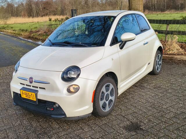 Fiat 500 E-2018- Camera - 24KW -Winter Sale Korting