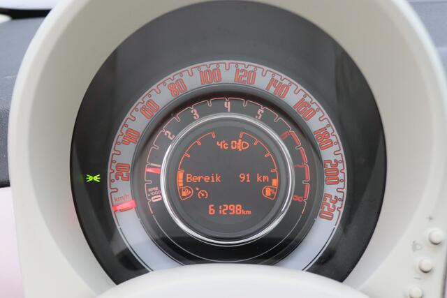 Fiat 500 1.0 Hybrid Dolcevita Panoramadak, Cruise, Apple Carplay, PDC, 15"