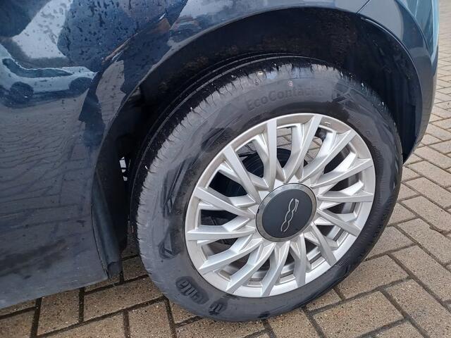 Fiat 500 1.0 Hybrid ** LED, APPLE / ANDROID, CLIMA, SOUND SYSTEEM, CRUISE CONTROL, L.M. VLG ** 1e EIG - UNFALLFREI ** ** INFORMEER OOK NAAR ONZE AANTREKKELIJKE FINANCIAL-LEASE TARIEVEN **