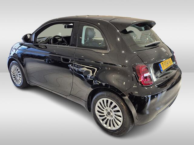 Fiat 500 Urban 42 kWh | Climate Control | Navigatie via Apple Carplay of Android Auto | Cruise Control |