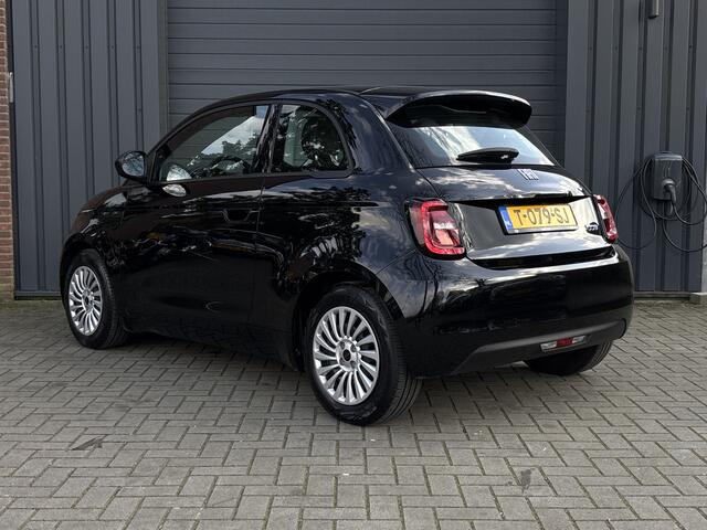 Fiat 500 Urban 42 kWh - Apple Carplay/Android Auto - Climate Control -