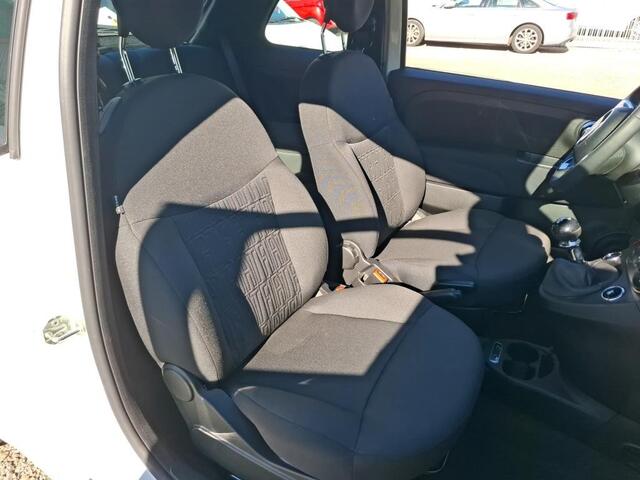 Fiat 500 1.0 Hybrid Urban - Parkeersens. - LM Velgen beschikbaar - CarPlay