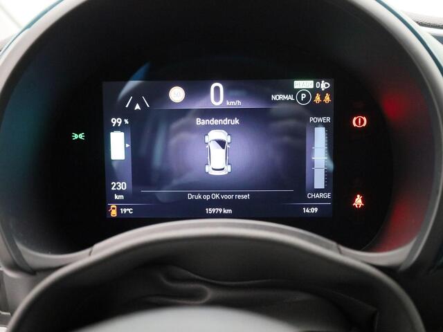 Fiat 500 500e 42 kWh Icon | Climate Control / ECC | Licht metalen velgen 16 inch | Cruise control | Navigatie | Stoelverwarming | Achteruitrijcamera |