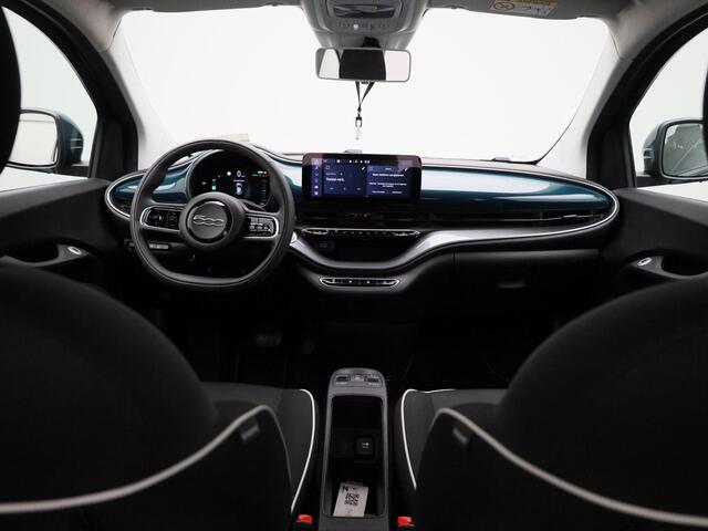 Fiat 500 500e 42 kWh Passion 119PK | Navigatie via Telefoon | Digital Cockpit | DC Snellader | Apple CarPlay & Android Auto