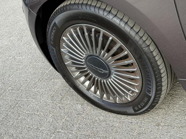 Fiat 500 Icon 42 kWh