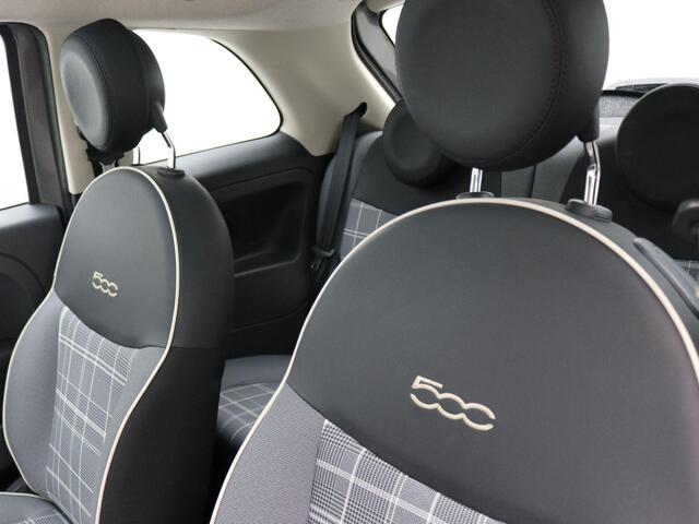 Fiat 500 0.9 TwinAir Turbo Lounge / Cruise Control / Airco / Navigatie / DAB / Bluetooth / Multifunctioneel Stuurwiel / Parkeersensoren / Glazendak / Historie Bekend