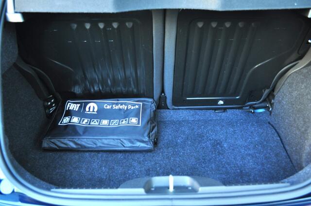 Fiat 500 1.0 Hybr Dolce. F. pano pdc a/c