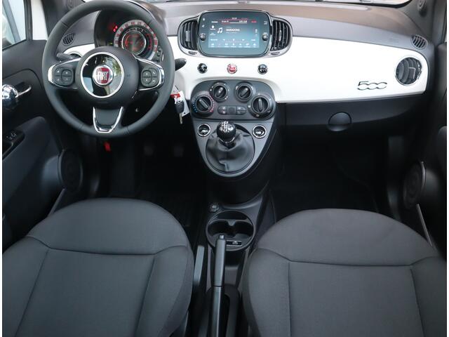 Fiat 500 1.0 Hybrid Dolcevita Finale Navi / Pano / Carplay / Elekramen UNIEKE KILOMETERSTAND