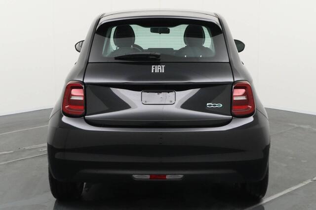 Fiat 500 Icon 24 kWh | BTW | Nieuw | CarPlay |