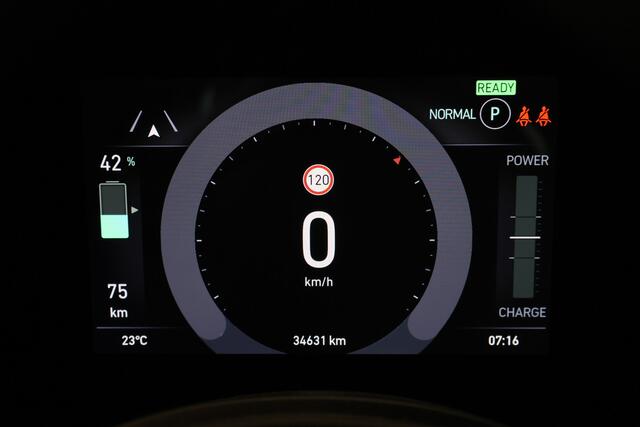 Fiat 500 Icon 42 kWh SOH 94,5%, Virtual Cockpit, Apple Carplay, Lane Assist, 16"