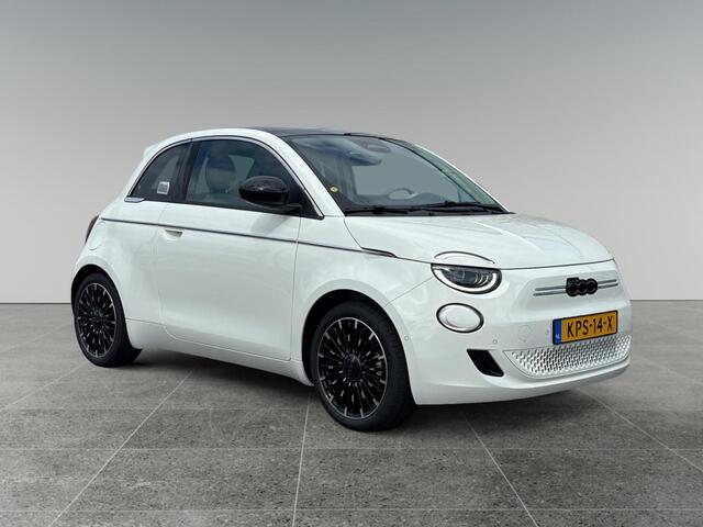 Fiat 500 La Prima 42 kWh | NAVI | CARPLAY | STOELVERW. | LEDER | PANODAK |