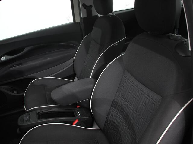 Fiat 500 Urban 42 kWh Airco Climate control 360 Camera Stoelverwarming Keyless Wireless CarPlay Dodehoek Assistant 85 kW Charger Actieradius 320km WLTP