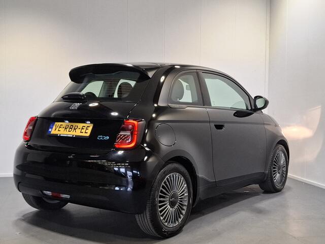 Fiat 500 Icon 42 kWh | SoH 93.4% | Navigatie/Android/Apple Carplay | LM Velgen 16" | Cruise Control | DAB | Cruise Control | Airco |