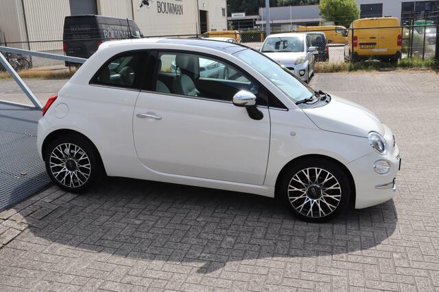 Fiat 500 1.0 Hybrid Star Panoramadak/Apple carplay/Cruise control/Parkeersensoren/Climate control/Navigatie/Bluetooth