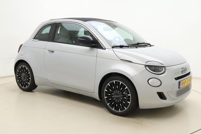 Fiat 500 1.0 Hybrid La Prima Cabrio | DEMO | Lederen bekleding | Camera | 8 Jaar speciale garantie | Parkeersensoren | Climate control