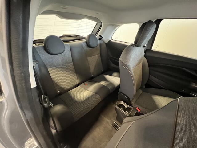 Fiat 500 Icon 42 kWh | SoH 94.2% | Navigatie/Android/Apple Carplay | LM Velgen 16" | Cruise Control | DAB | Cruise Control | Airco |
