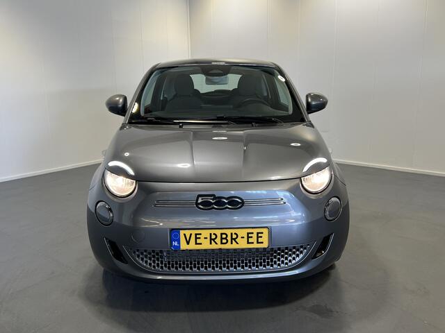 Fiat 500 Icon 42 kWh | SoH 94.2% | Navigatie/Android/Apple Carplay | LM Velgen 16" | Cruise Control | DAB | Cruise Control | Airco |