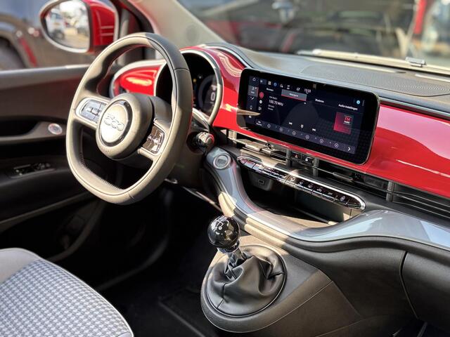 Fiat 500 1.0 Hybrid Torino Launch Edition | Cruise control | Climaat control | Parkeersensoren | Carplay |