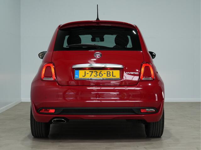 Fiat 500 1.0 Hybrid Rockstar / Navigatie / Panoramadak / Parkeersensoren 273