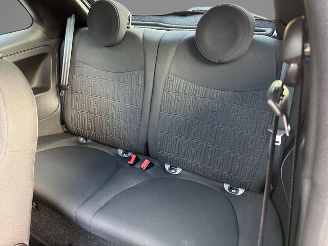 Fiat 500 1.0 Hybrid Dolcevita | Navigatie | Climate Control | Cruide Control | Apple carplay/Android Auto | LMV 16" | TFT-scherm |