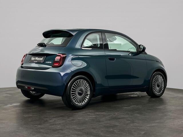 Fiat 500 1.0 Hybrid Torino Launch Edition | Cruise Control Parkeersensoren Achter | Apple Carplay & Android Auto