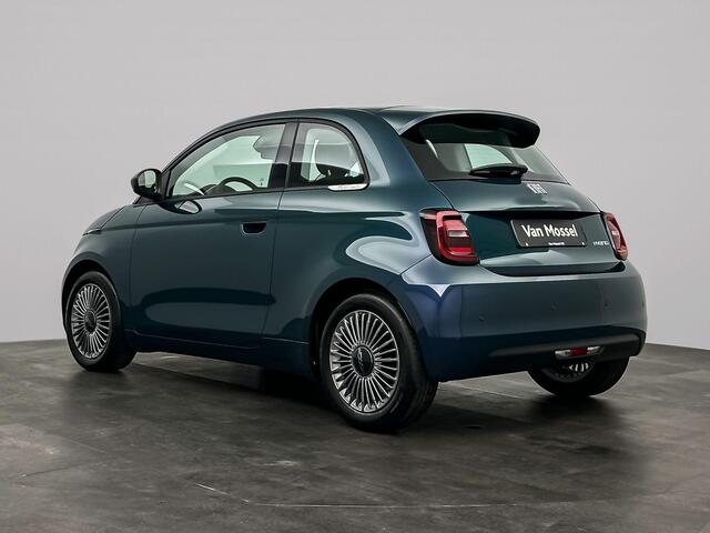 Fiat 500 1.0 Hybrid Torino Launch Edition | Cruise Control Parkeersensoren Achter | Apple Carplay & Android Auto