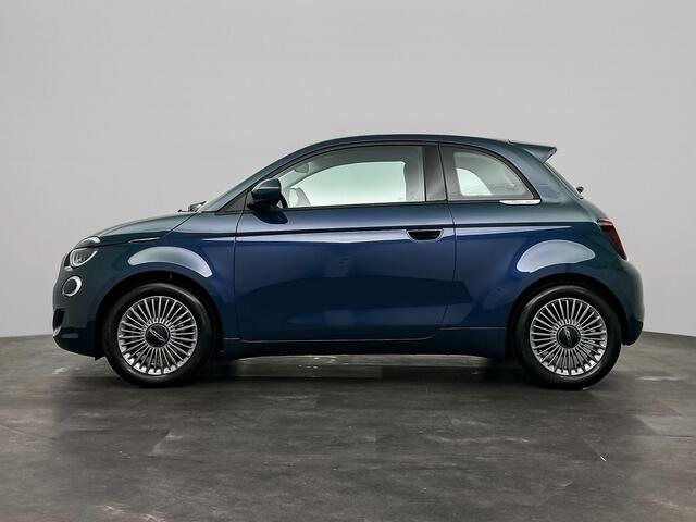Fiat 500 1.0 Hybrid Torino Launch Edition | Cruise Control Parkeersensoren Achter | Apple Carplay & Android Auto