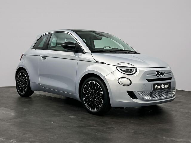 Fiat 500 1.0 Hybrid La Prima | Camera | Navigatie | Stoelverwarming | Panoramadak | Keyless | 2+6 jaar garantie |