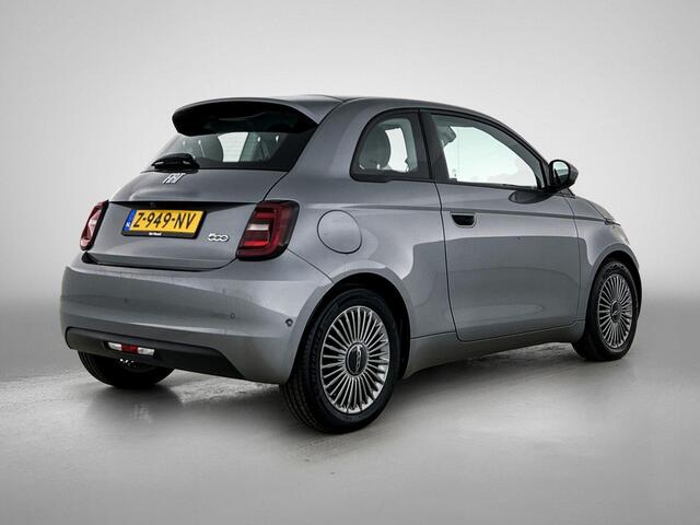 Fiat 500 42 kWh | Stoelverwarming | Camera | Dodehoek detectie |