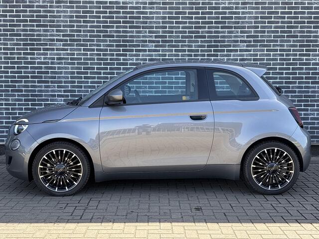 Fiat 500 Icon 42 kWh | 300km Actieradius | Navigatie | Apple Carplay | Android Auto | Cruise Control | Climate Control | Lichtmetalen Velgen