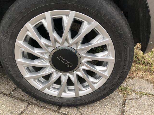 Fiat 500 1.2 Lounge AIRCO|APPLE/ANDROID|PDC|15"