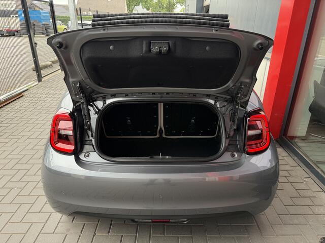 Fiat 500 La Prima 42 kWh Cabrio 1 VON 500 uitvoering| Stoelverwarming | Apple Carplay | Android Auto
