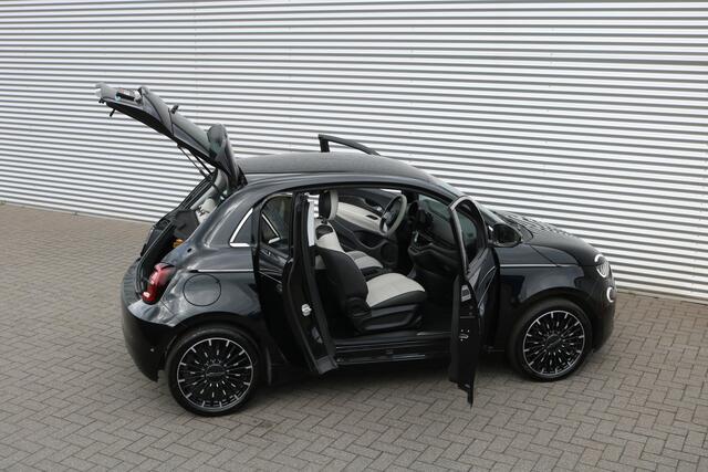 Fiat 500 3+1 La Prima By Bocelli 42 kWh (17.285Km!! Leder Carplay ACC JBL Camera Full-Led 17Inch Pdc V+A PrivacyGlass)