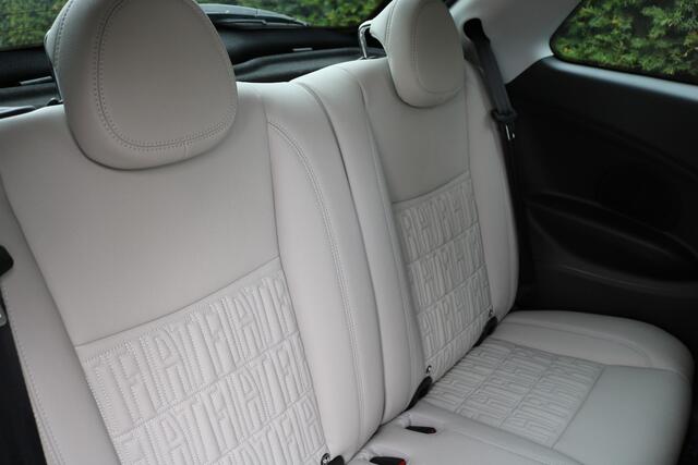 Fiat 500 3+1 La Prima By Bocelli 42 kWh (17.285Km!! Leder Carplay ACC JBL Camera Full-Led 17Inch Pdc V+A PrivacyGlass)