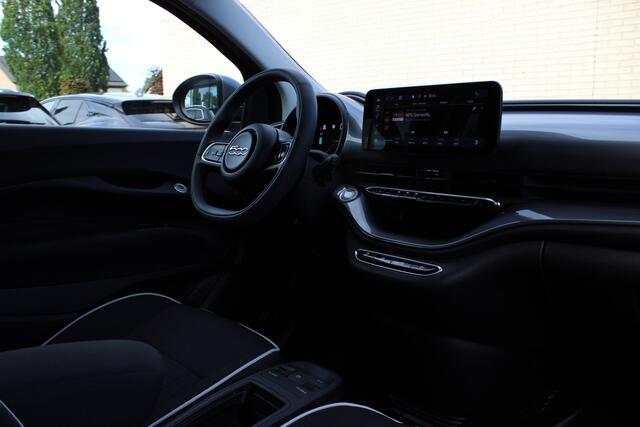 Fiat 500 Icon 42 kWh | Camera | BLIS | Stoelverwarming | Carplay