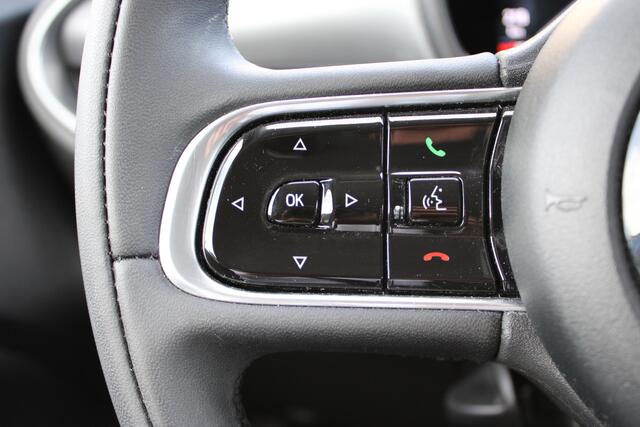 Fiat 500 Icon 42 kWh | Camera | BLIS | Stoelverwarming | Carplay