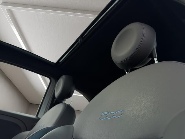 Fiat 500 1.0 Hybrid Launch Edition 2021 GRIJS | Beats | Panoramadak