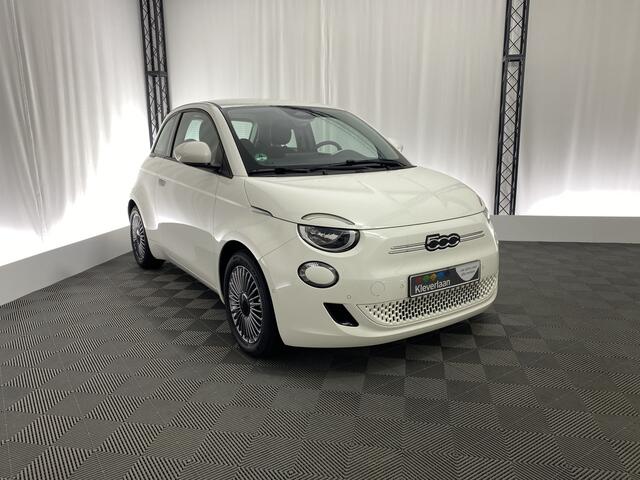 Fiat 500 Urban 42 kWh | Apple carplay | Camera | Cruise | Stoelverwarming | Parkeersensoren | Dodehoek det