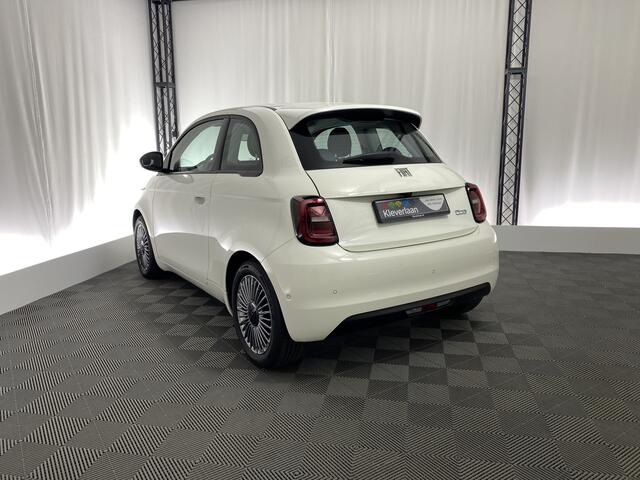 Fiat 500 Urban 42 kWh | Apple carplay | Camera | Cruise | Stoelverwarming | Parkeersensoren | Dodehoek det