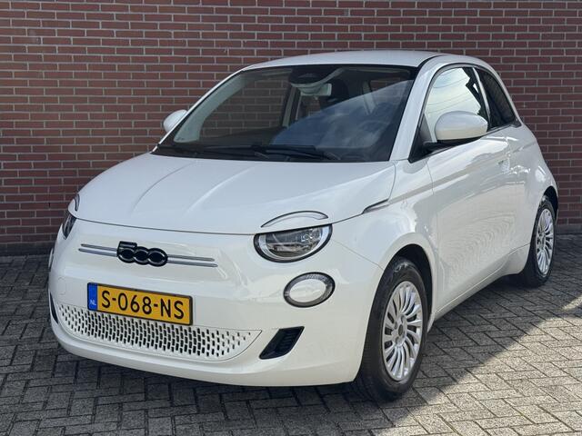 Fiat 500 Action 24 kWh AIRCO BLUETOOTH NL AUTO SOH 99%
