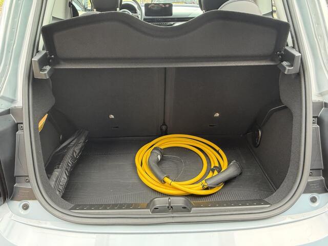 Fiat 500 Urban 42 kWh / Airco clima/ Apple carplay/ Cruise/ LED/ PDC/ Camera/ Stoelverw/ SOH 97.65%