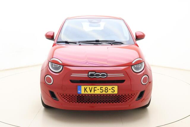 Fiat 500 1.0 Hybrid Torino Launch Edition | NIEUW UIT VOORRAAD | € 3.300 VOORRAADVOORDEEL | 8 Jaar speciale garantie | Climate control | DAB Radio | Lichtmetalen velgen