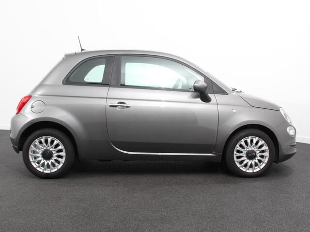Fiat 500 1.0 Hybrid Lounge Plus Cruise control Panorama dak Parkeersensor achter Climate control Apple carplay / Andriod auto